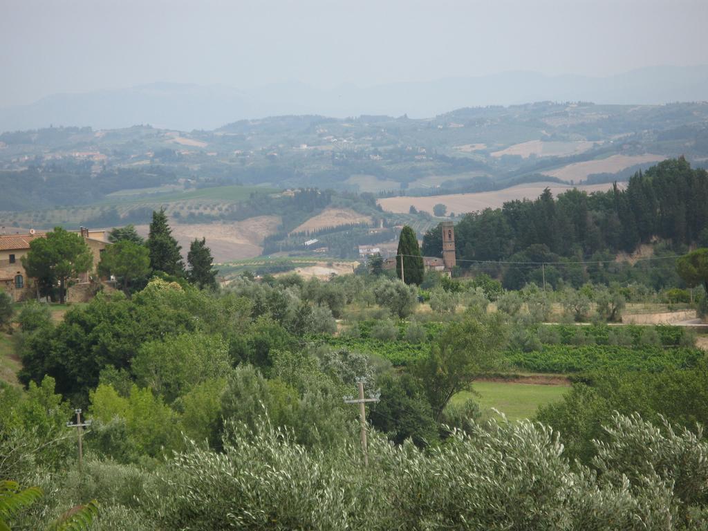 גאמבאסי Agriturismo Renai E Monte מראה חיצוני תמונה