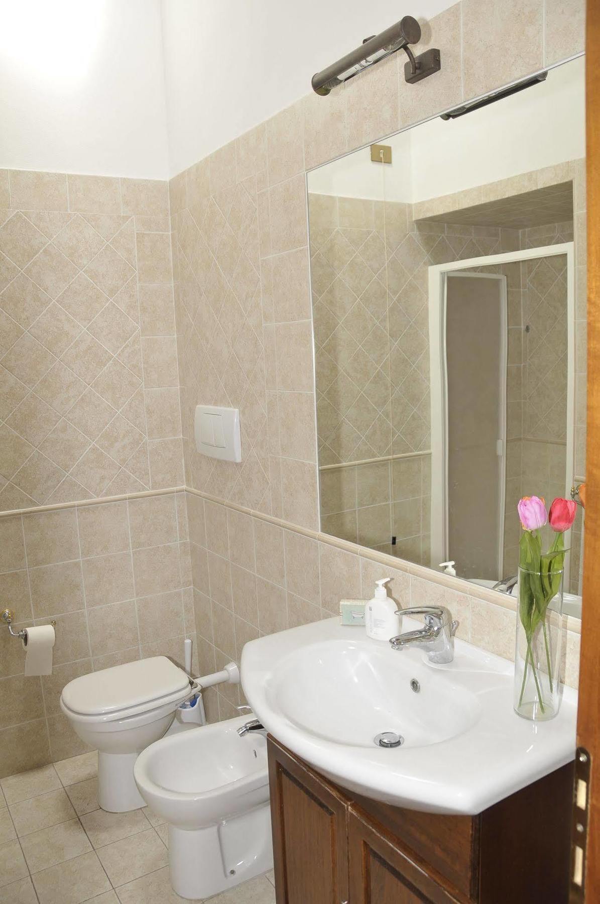 גאמבאסי Agriturismo Renai E Monte מראה חיצוני תמונה