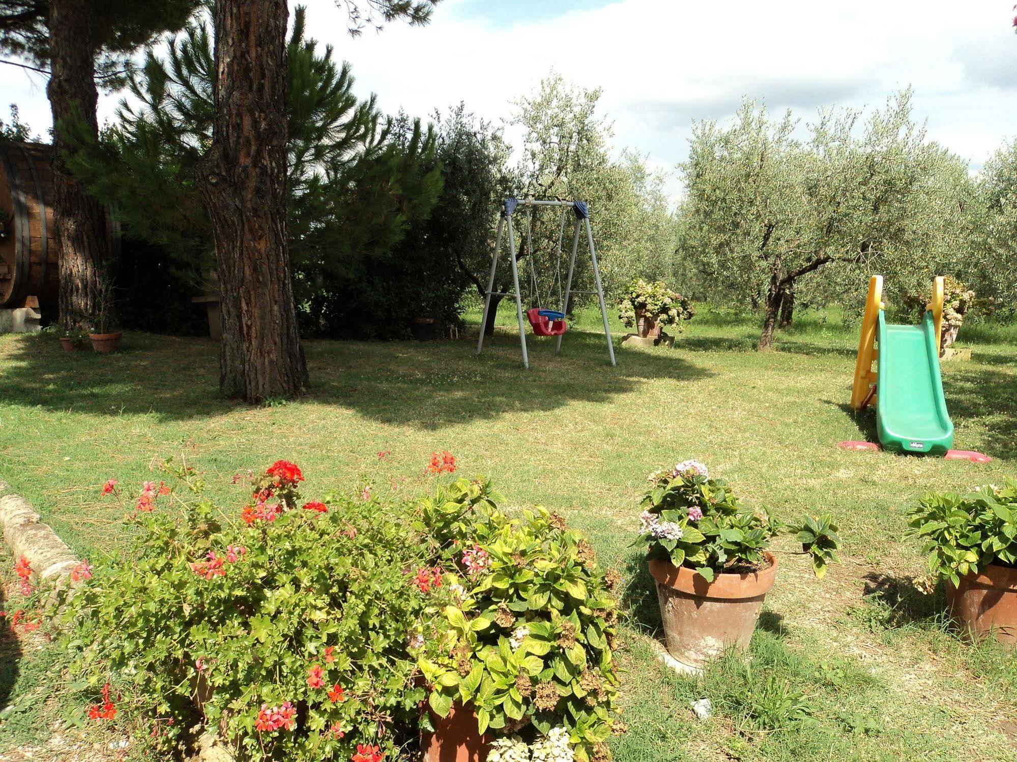 גאמבאסי Agriturismo Renai E Monte מראה חיצוני תמונה