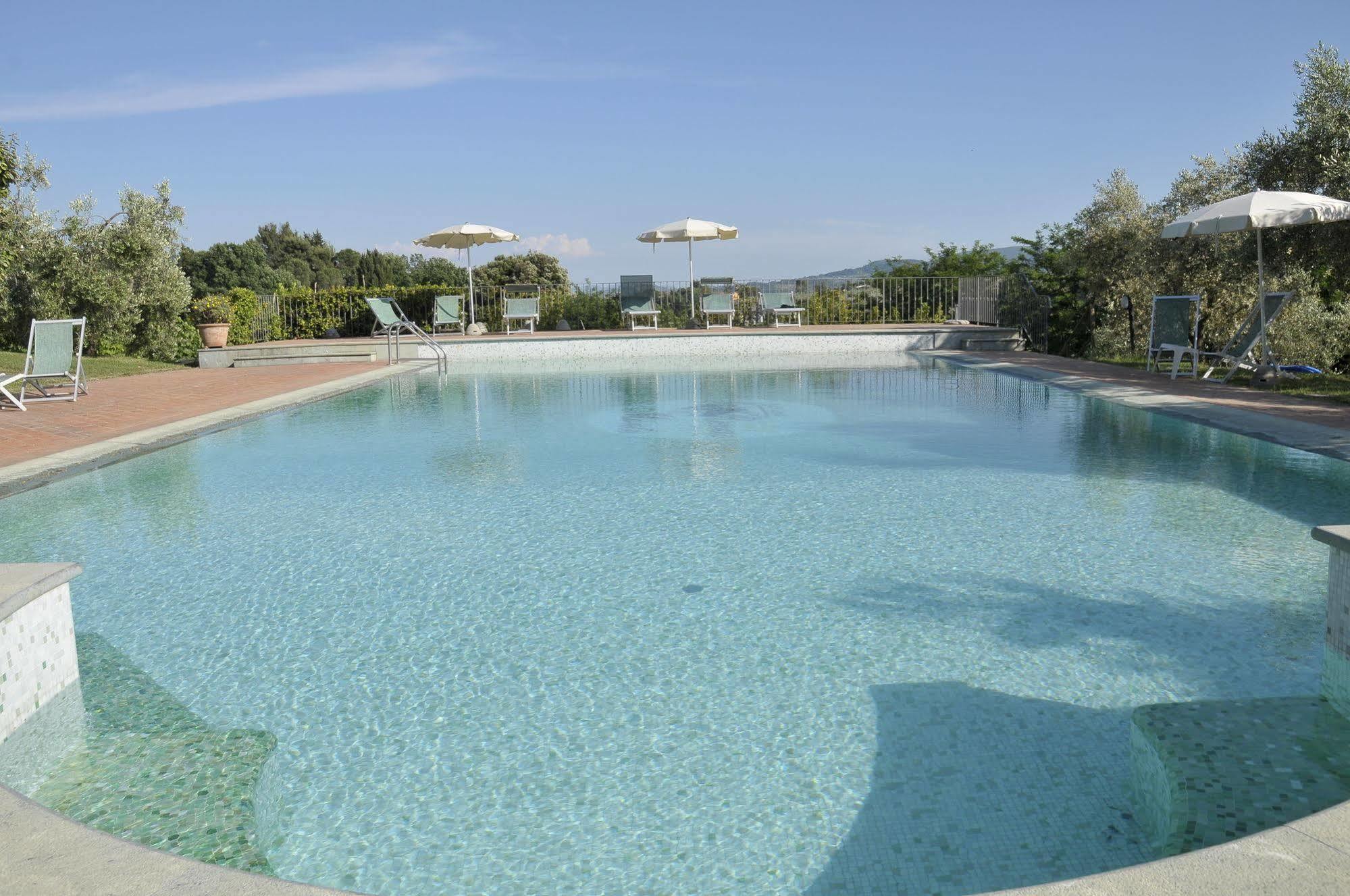 גאמבאסי Agriturismo Renai E Monte מראה חיצוני תמונה