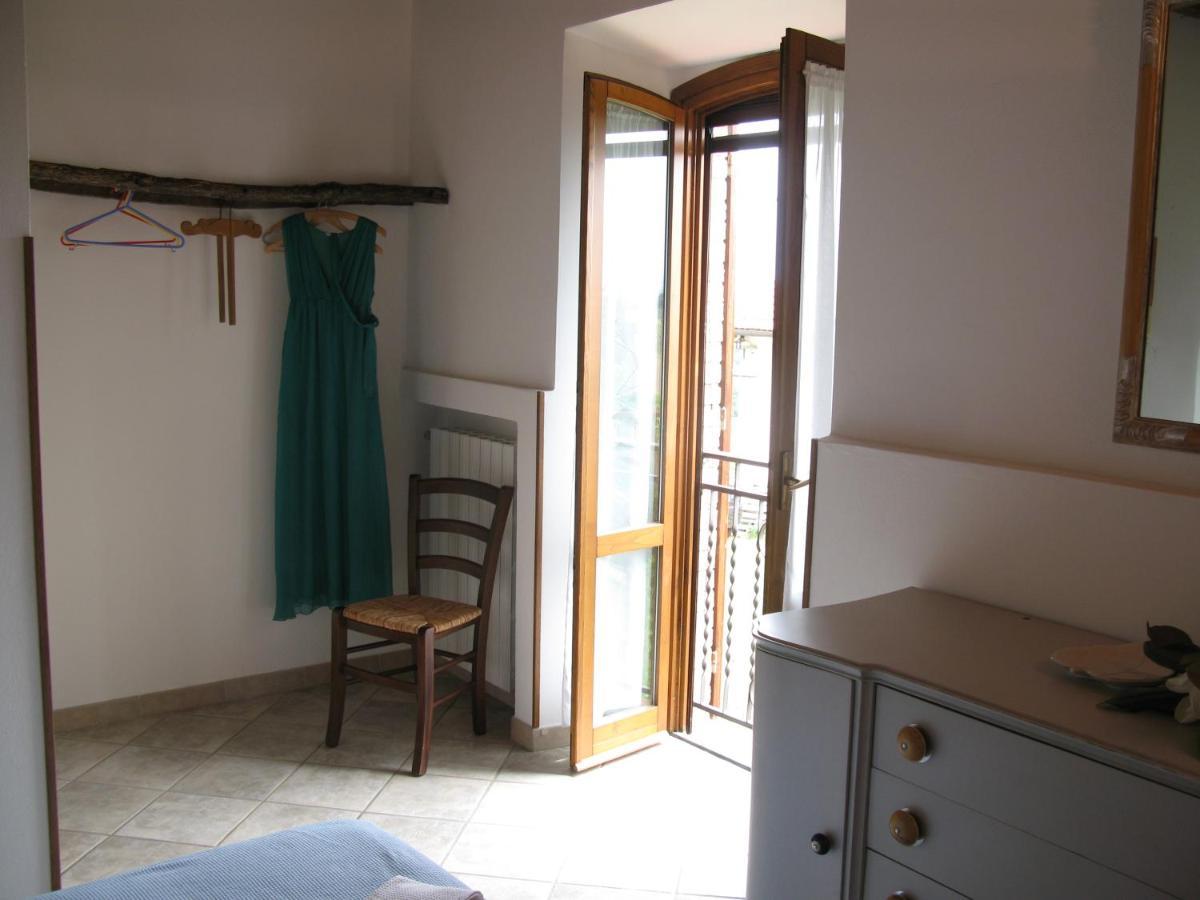 גאמבאסי Agriturismo Renai E Monte מראה חיצוני תמונה